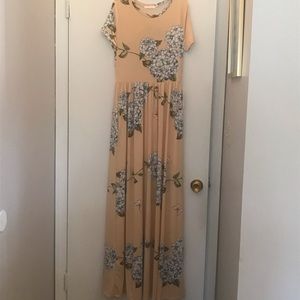Floral maxi dress